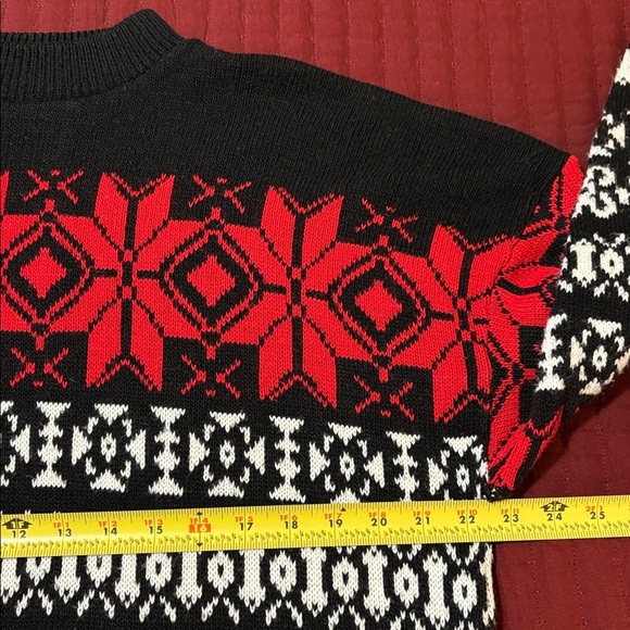 Vintage Made in the USA Black/White/Red Patterned Women's Sweater Size 20W - Picture 8 of 10